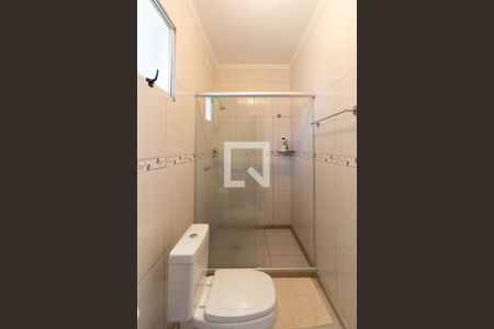 Casa à venda com 296m², 3 quartos e 2 vagas Casa à venda com 296m², 3 quartos e 2 vagasBanheiro