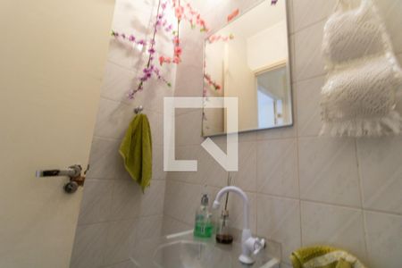 Casa à venda com 150m², 4 quartos e 3 vagas Casa à venda com 150m², 4 quartos e 3 vagasLavabo