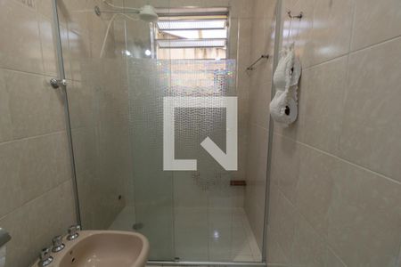 Casa à venda com 150m², 4 quartos e 3 vagas Casa à venda com 150m², 4 quartos e 3 vagasBanheiro