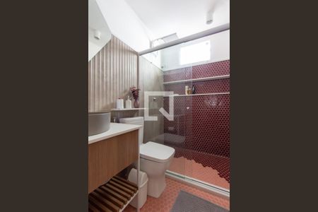 Casa à venda com 350m², 6 quartos e 6 vagasBanheiro Suite 2