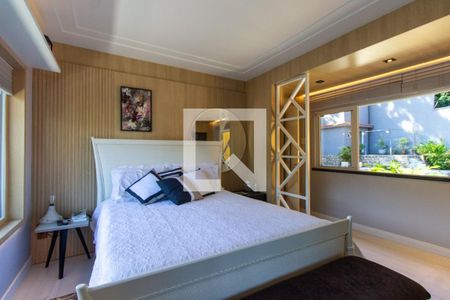 Casa à venda com 350m², 6 quartos e 6 vagasSuite 1