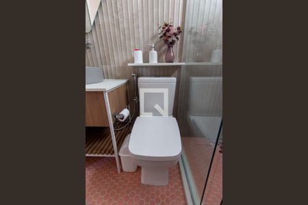 Casa à venda com 350m², 6 quartos e 6 vagasBanheiro Suite 2