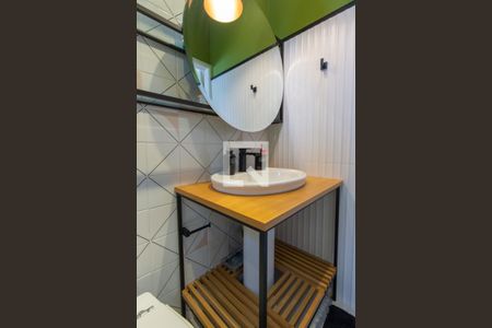 Casa à venda com 350m², 6 quartos e 6 vagasBanheiro Suite 3