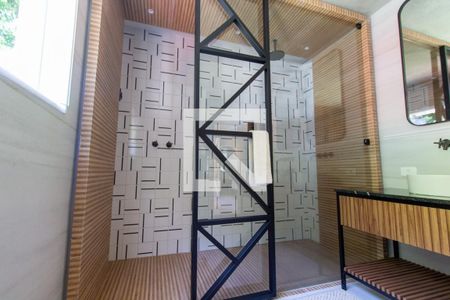 Casa à venda com 350m², 6 quartos e 6 vagasBanheiro Closet Suite 1