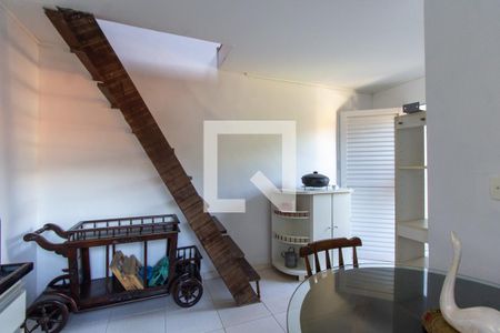 Casa à venda com 350m², 6 quartos e 6 vagasCasa de Hóspedes