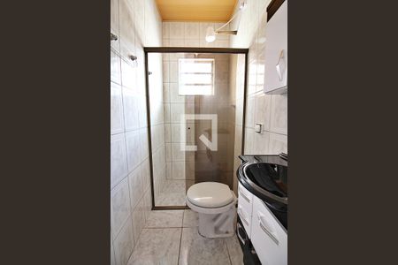 Banheiro Social de casa para alugar com 1 quarto, 80m² em Alves Dias, São Bernardo do Campo