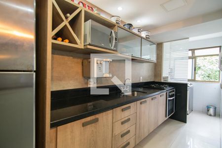 Apartamento para alugar com 92m², 3 quartos e 2 vagasCozinha e Área de Serviço