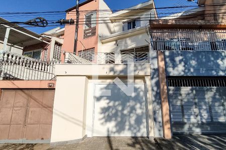 Casa à venda com 297m², 2 quartos e 3 vagasFachada Traseira