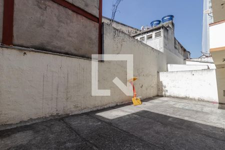 Apartamento à venda com 90m², 2 quartos e sem vagaQuintal