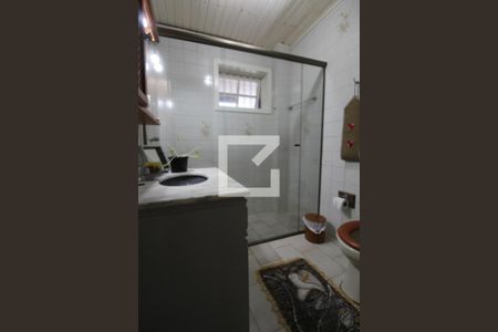 Casa à venda com 233m², 4 quartos e 2 vagasBanheiro 2