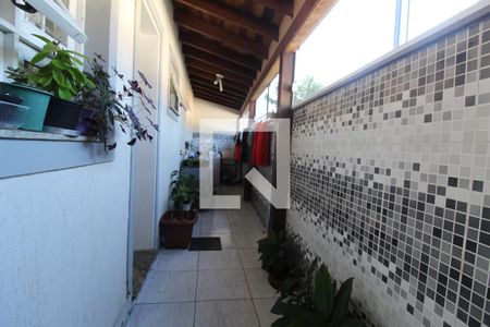 Casa à venda com 233m², 4 quartos e 2 vagasLavanderia