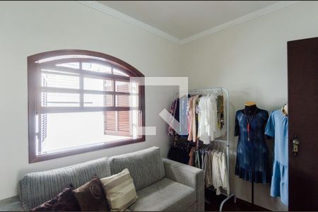 Casa à venda com 189m², 3 quartos e 2 vagas Casa à venda com 189m², 3 quartos e 2 vagasQuarto 2