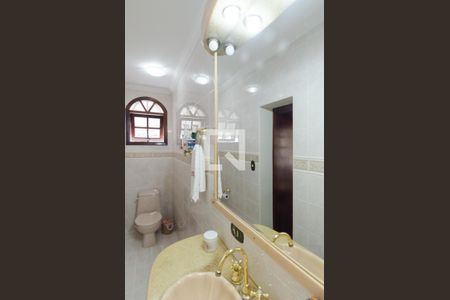 Casa à venda com 189m², 3 quartos e 2 vagas Casa à venda com 189m², 3 quartos e 2 vagasBanheiro da suíte