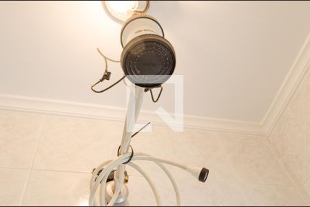 Casa à venda com 189m², 3 quartos e 2 vagas Casa à venda com 189m², 3 quartos e 2 vagasBanheiro de serviço