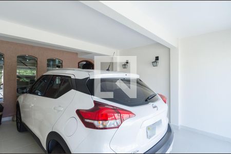 Casa à venda com 189m², 3 quartos e 2 vagas Casa à venda com 189m², 3 quartos e 2 vagasGaragem
