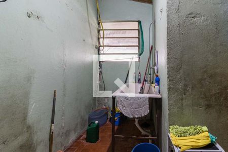 Casa à venda com 150m², 4 quartos e 2 vagas Casa à venda com 150m², 4 quartos e 2 vagasQuarto de Serviço