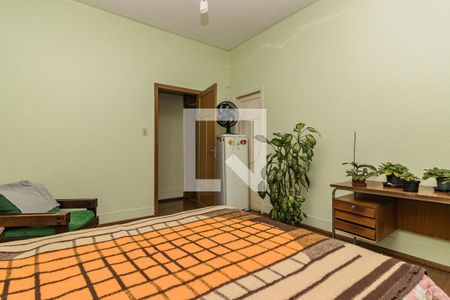 Casa à venda com 150m², 4 quartos e 2 vagas Casa à venda com 150m², 4 quartos e 2 vagasDormitório