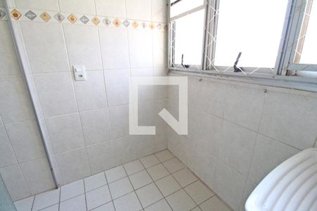 Apartamento para alugar com 65m², 2 quartos e 1 vagaÁrea de Serviço