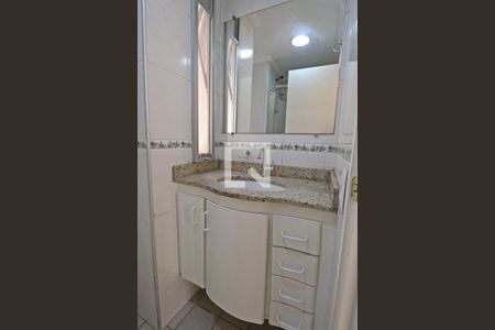 Apartamento para alugar com 65m², 2 quartos e 1 vagaBanheiro