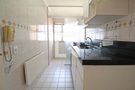 Apartamento para alugar com 65m², 2 quartos e 1 vagaCozinha