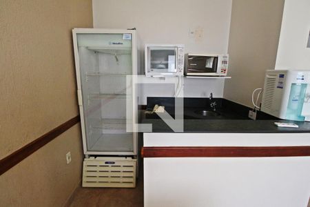 Apartamento para alugar com 65m², 2 quartos e 1 vagaÁrea comum - Salão de festas