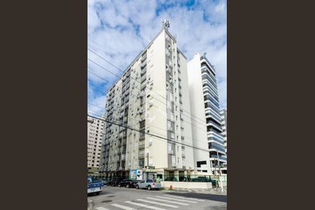 Apartamento para alugar com 70m², 1 quarto e 1 vaga Apartamento para alugar com 70m², 1 quarto e 1 vagaFachada