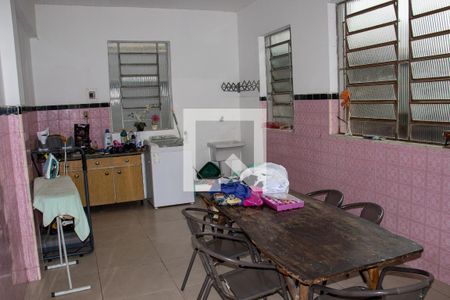 Casa à venda com 340m², 4 quartos e 3 vagasÁrea de Serviço