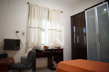 Casa à venda com 340m², 4 quartos e 3 vagasQuarto 3