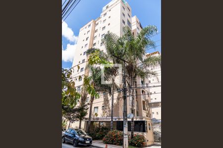 Apartamento à venda com 58m², 2 quartos e 1 vagaFachada