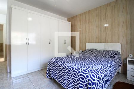 Casa à venda com 130m², 2 quartos e 3 vagas Casa à venda com 130m², 2 quartos e 3 vagasQuarto Suíte