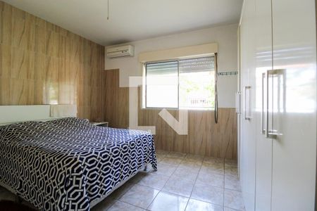 Casa à venda com 130m², 2 quartos e 3 vagas Casa à venda com 130m², 2 quartos e 3 vagasQuarto Suíte