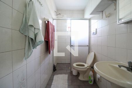 Casa à venda com 130m², 2 quartos e 3 vagas Casa à venda com 130m², 2 quartos e 3 vagasBanheiro de Serviço