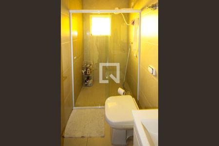 Casa para alugar com 180m², 3 quartos e 2 vagasBanheiro da Suite