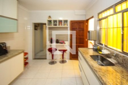 Casa para alugar com 180m², 3 quartos e 2 vagasCozinha