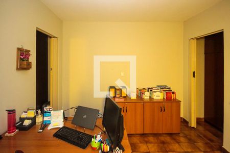 Casa para alugar com 180m², 3 quartos e 2 vagasescritório