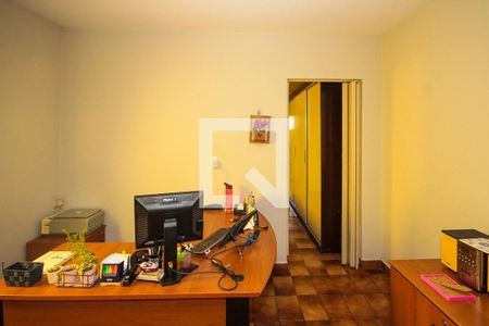 Casa para alugar com 180m², 3 quartos e 2 vagasescritório