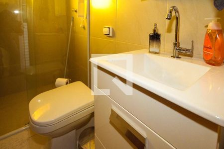 Casa para alugar com 180m², 3 quartos e 2 vagasBanheiro da Suite