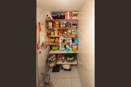 Casa para alugar com 180m², 3 quartos e 2 vagasDispensa