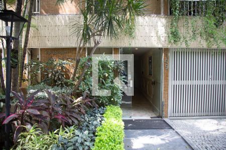 Apartamento para alugar com 98m², 2 quartos e 1 vagaFachada