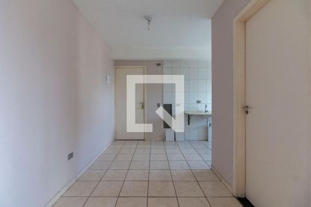 Sala de apartamento para alugar com 2 quartos, 50m² em Vila Nova Curuçá, São Paulo