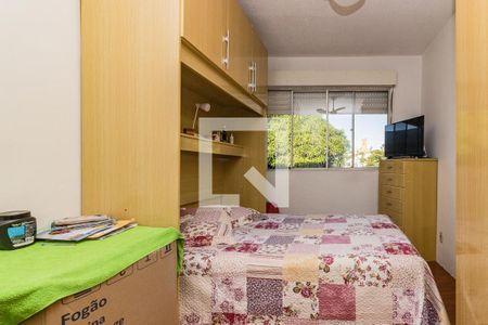 Dormitório2 de apartamento à venda com 2 quartos, 56m² em Santo Antônio, Porto Alegre