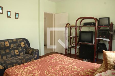 Sala/Quarto de apartamento para alugar com 1 quarto, 35m² em Centro, São Vicente