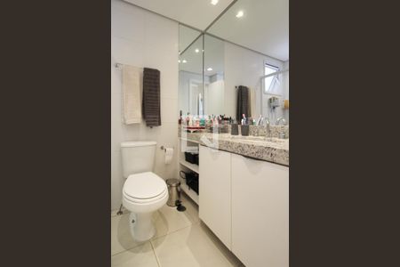 Apartamento para alugar com 112m², 3 quartos e 2 vagas Apartamento para alugar com 112m², 3 quartos e 2 vagasBanheiro da Suíte