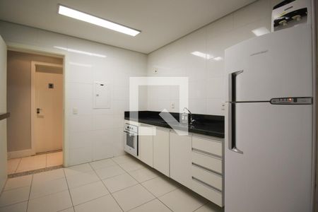Apartamento para alugar com 112m², 3 quartos e 2 vagas Apartamento para alugar com 112m², 3 quartos e 2 vagasÁrea comum - Salão de festas
