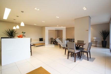 Apartamento para alugar com 112m², 3 quartos e 2 vagas Apartamento para alugar com 112m², 3 quartos e 2 vagasÁrea comum - Salão de festas