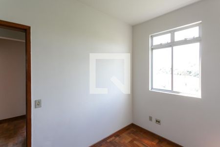 Apartamento para alugar com 108m², 3 quartos e 1 vagaQuarto 3 - Reversível