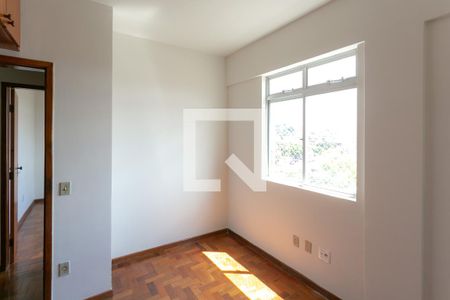 Apartamento para alugar com 108m², 3 quartos e 1 vagaQuarto 2