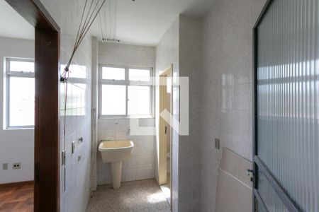 Apartamento para alugar com 108m², 3 quartos e 1 vagaÁrea de Serviço