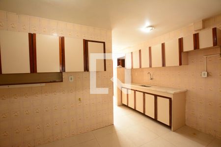 Apartamento para alugar com 79m², 2 quartos e 1 vagaCozinha