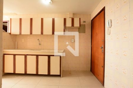 Apartamento para alugar com 79m², 2 quartos e 1 vagaCozinha